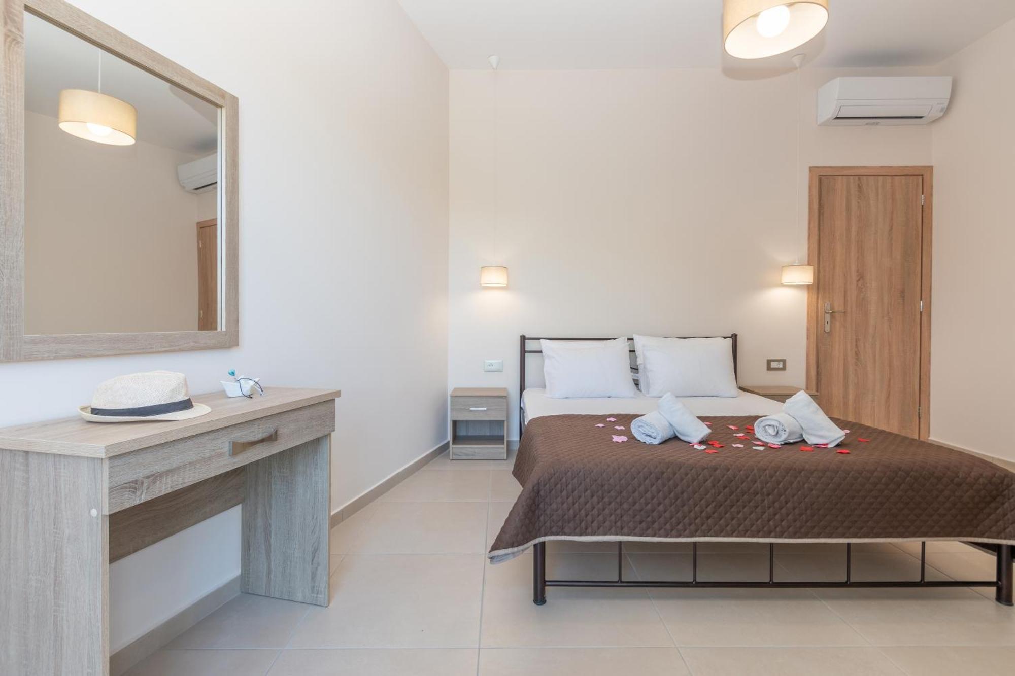 Katsaros Luxury Apts II 5 Min Walk To Beach Tsilivi  Ngoại thất bức ảnh