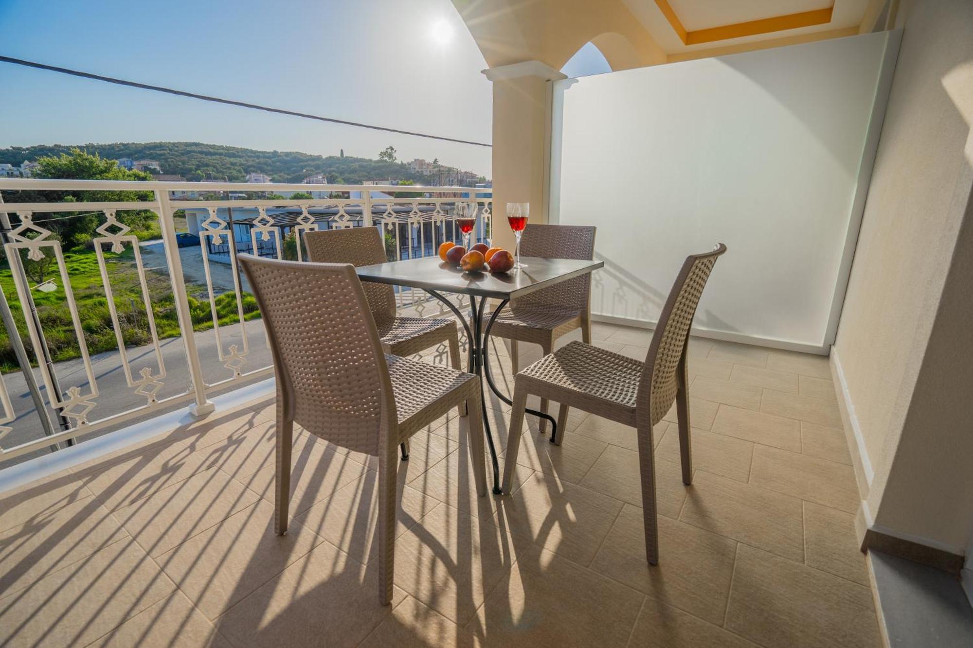 Katsaros Luxury Apts II 5 Min Walk To Beach Tsilivi  Ngoại thất bức ảnh