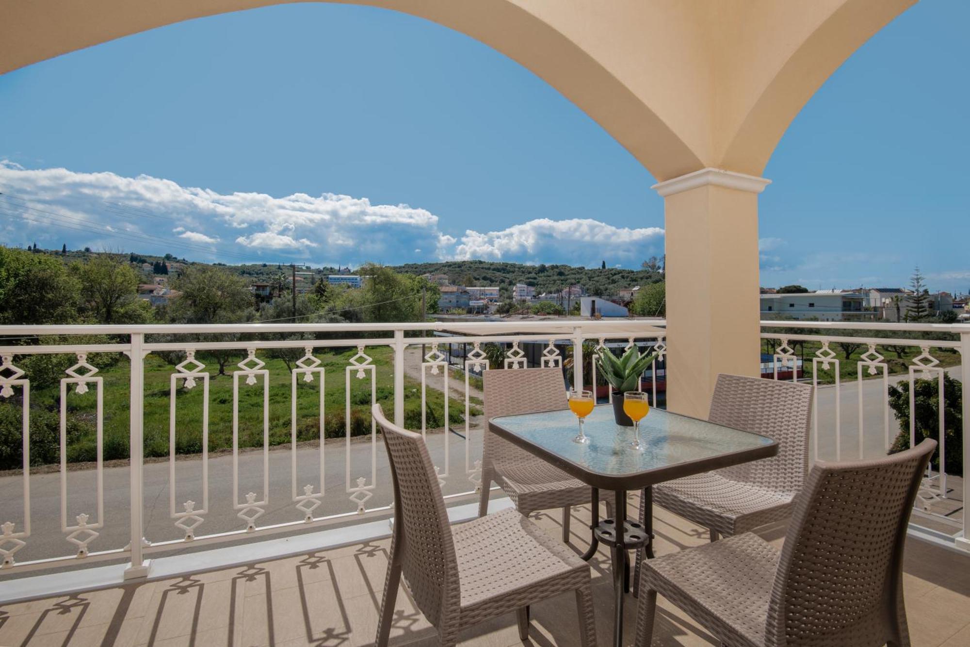 Katsaros Luxury Apts II 5 Min Walk To Beach Tsilivi  Ngoại thất bức ảnh